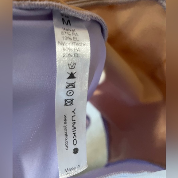 Yumiko “Alicia” size M purple with velvet and white mesh - Picture 3 of 3